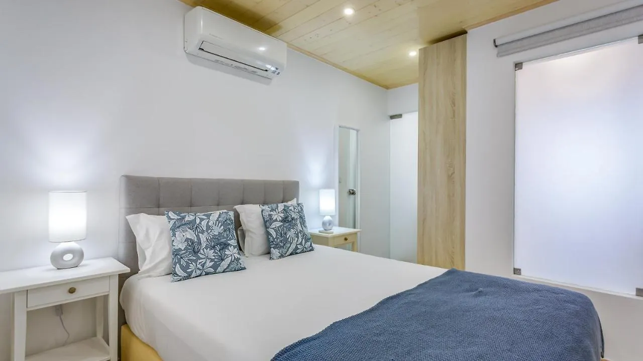 Glamorous 1 Bdr Duplex Apartment By Lovelystay Tavira 0*,